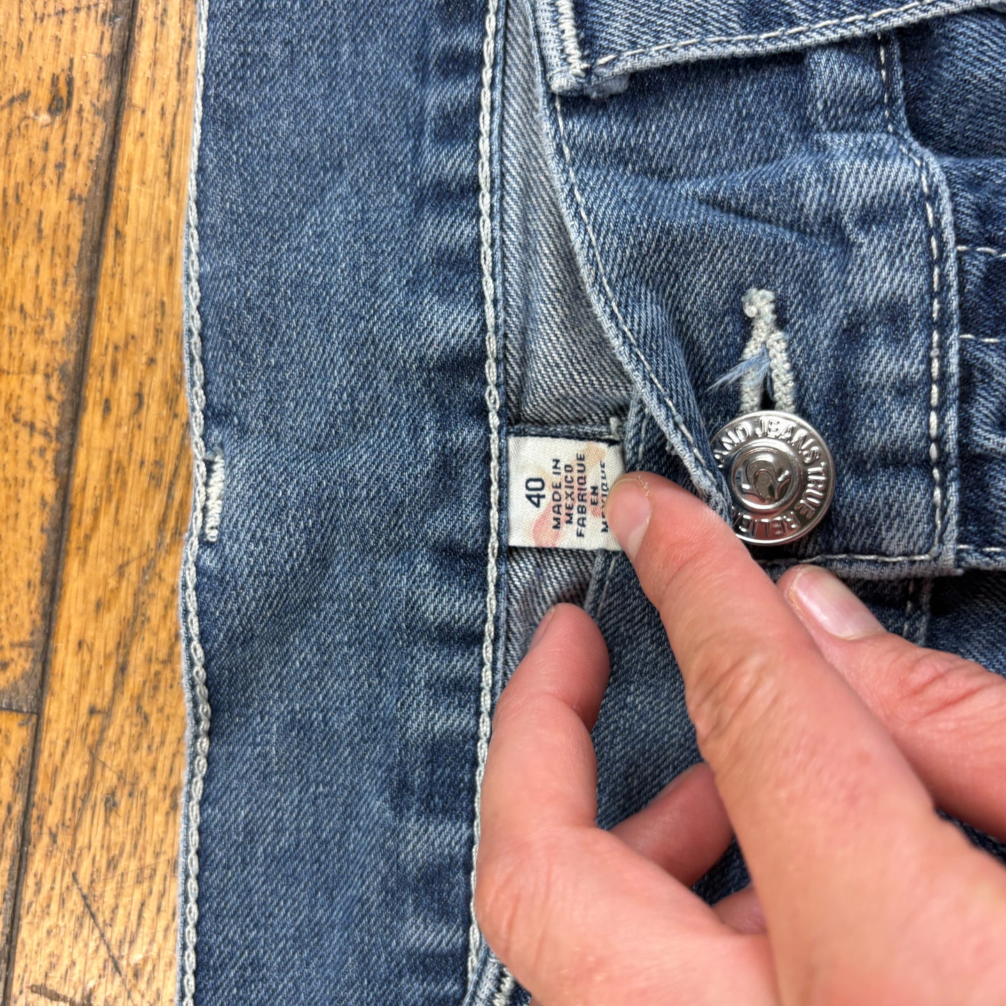 Vintage True Religion Blue Embroidered Y2K Shorts Jorts - 42