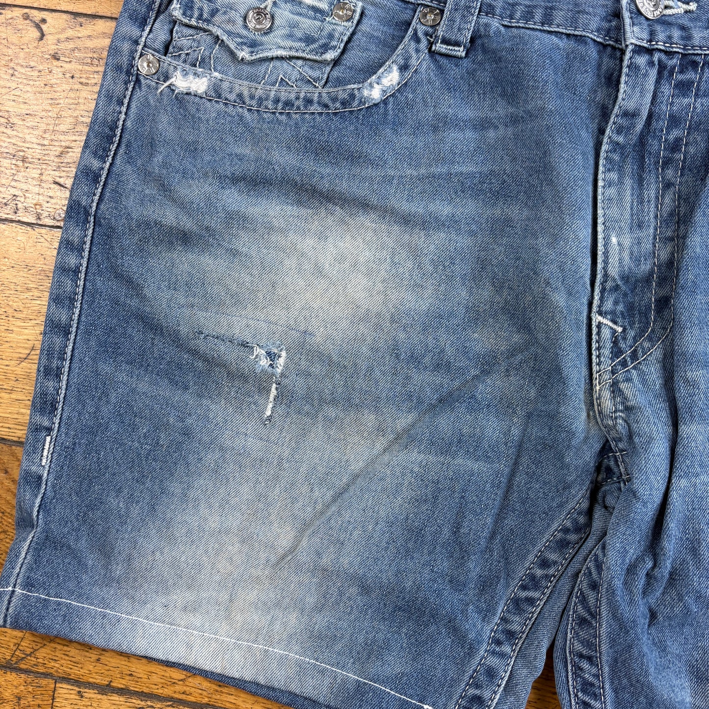 Vintage True Religion Blue Embroidered Y2K Shorts Jorts - 42