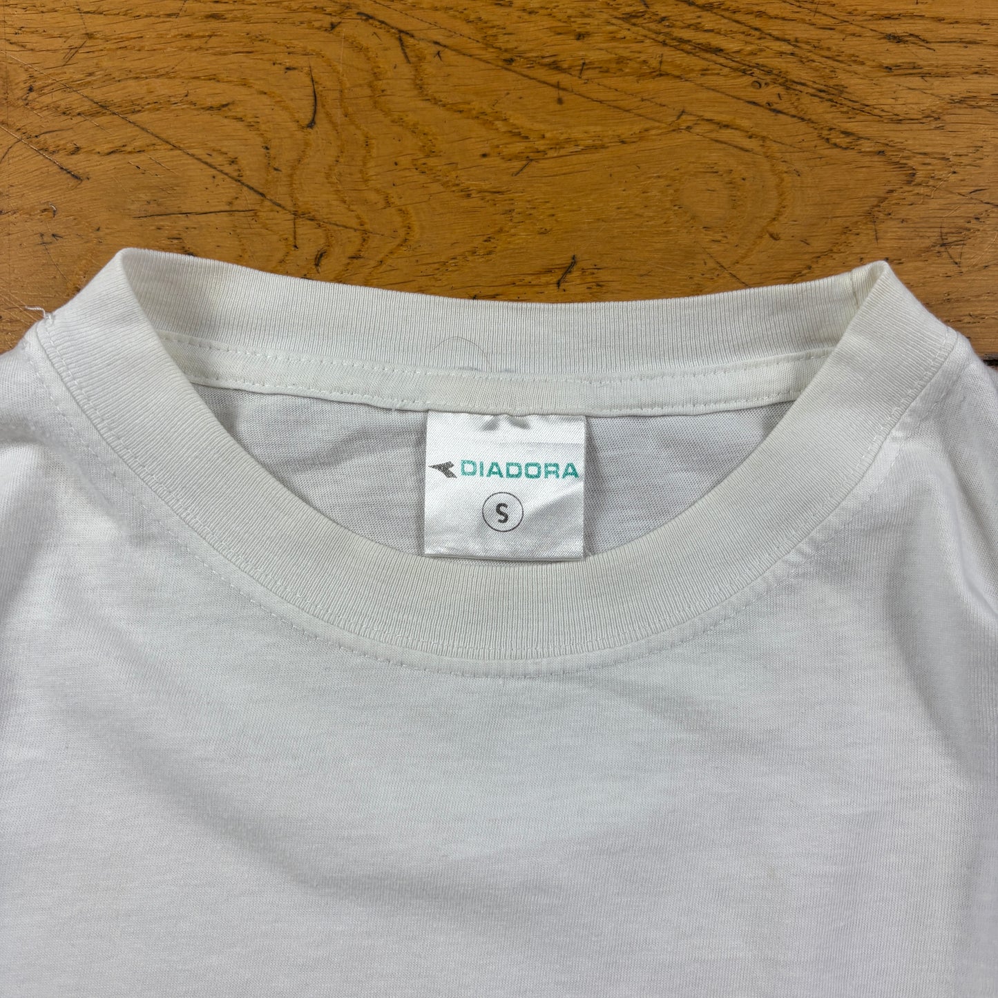 Vintage Diadora White Graphic T-Shirt - L