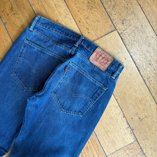 Vintage Levis 512 Slim Taper Blue Denim Jeans - 31