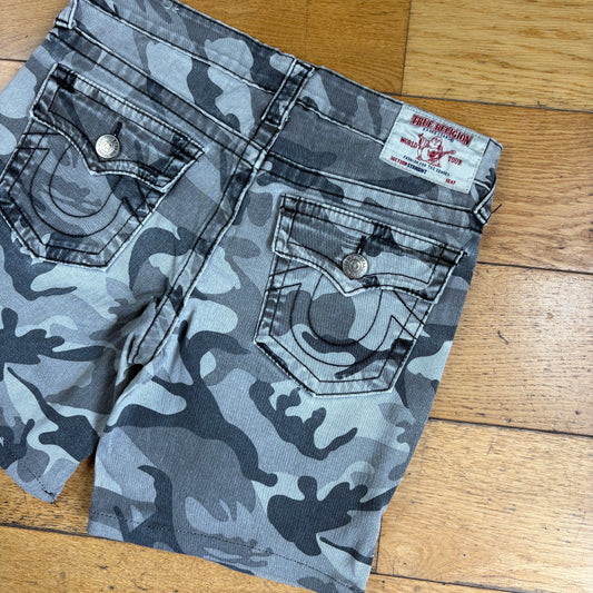 Vintage True Religion Grey Camo Womens Embroidered Y2K Shorts Jorts - Size 8