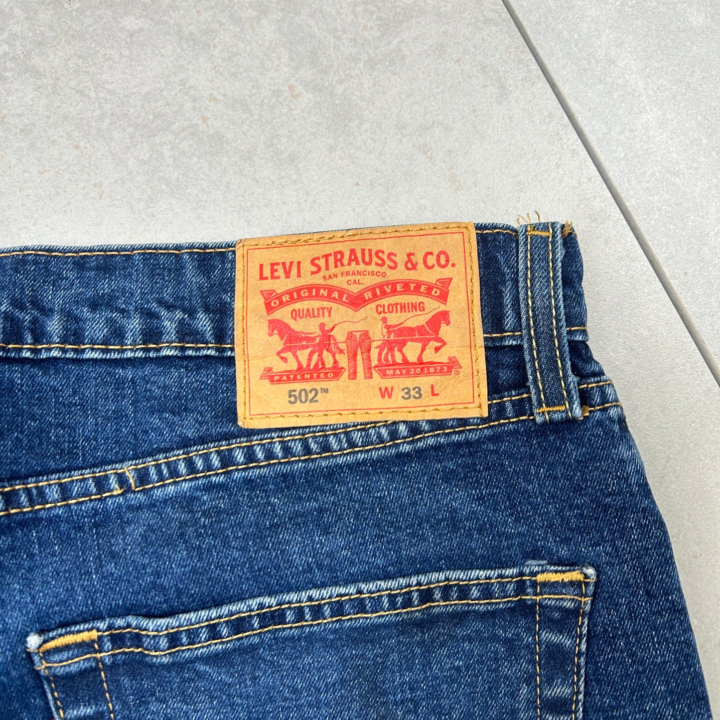 Vintage Levis 502 Blue Straight Denim Shorts - 33