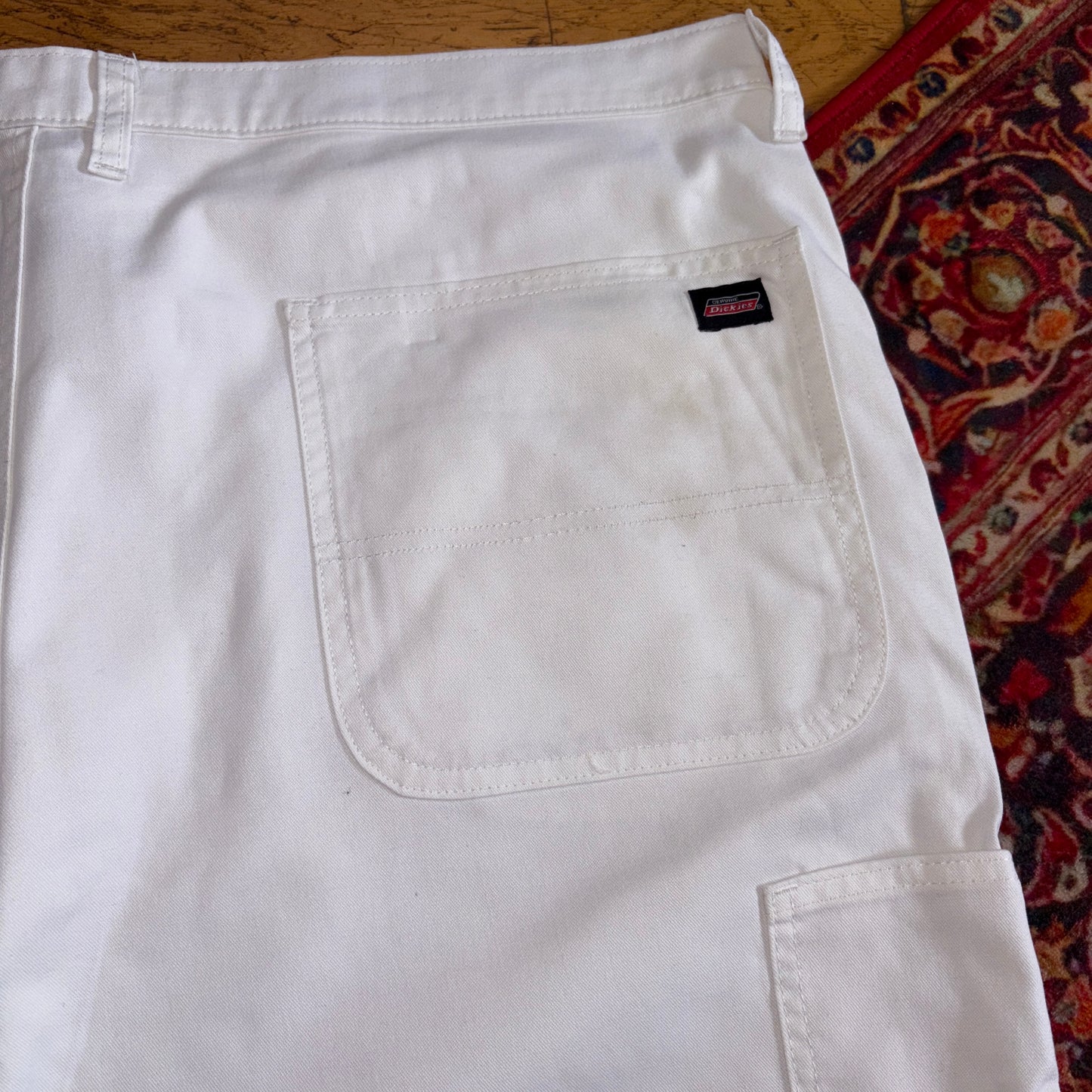 Vintage Dickies Workwear White Carpenter Baggy Shorts - 44