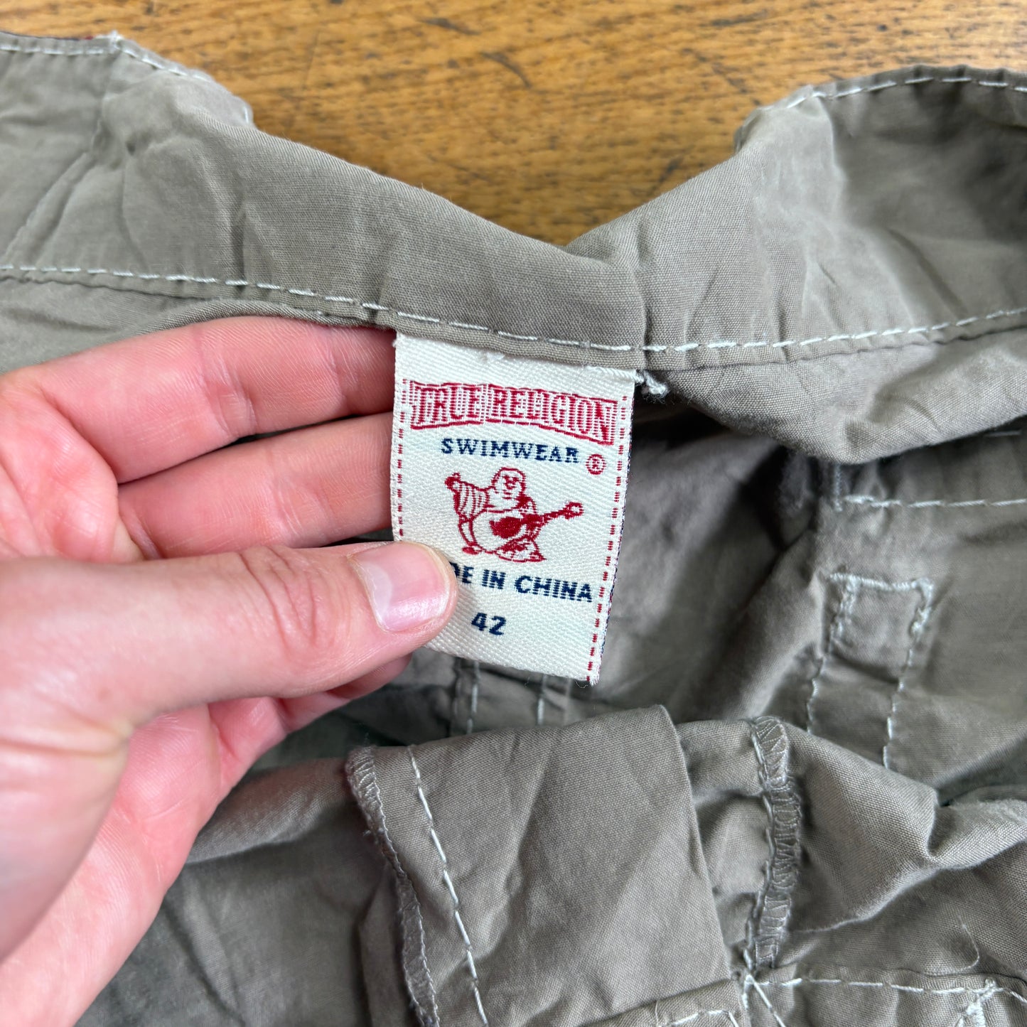 Vintage True Religion Brown Cargo Embroidered Y2K Shorts Jorts - 38