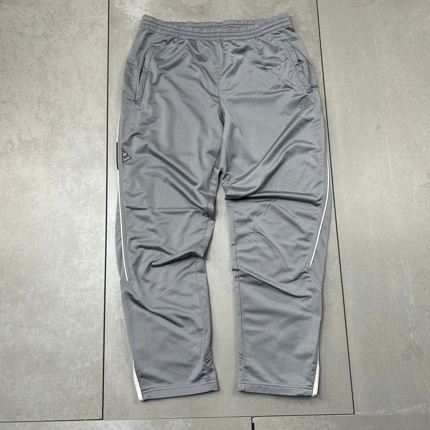 Vintage Adidas Grey Baggy Tracksuit Sweatpants Track Pants Bottoms - L