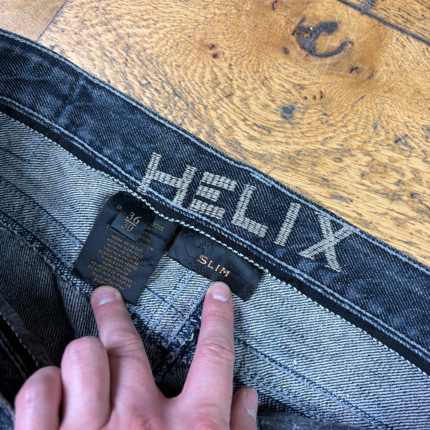 Vintage Helix Blue Embroidered Y2K Hip Hop Straight Jeans - 36