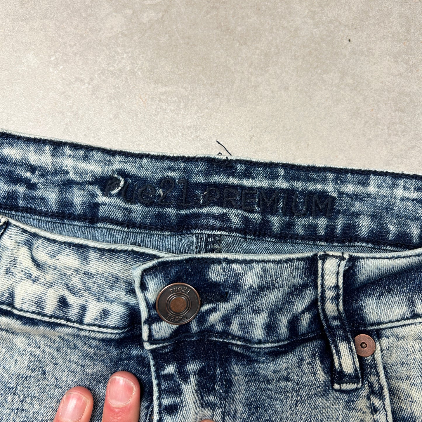 Vintage Hip Hop Baggy Blue Acid Wash Shorts Jorts - 36