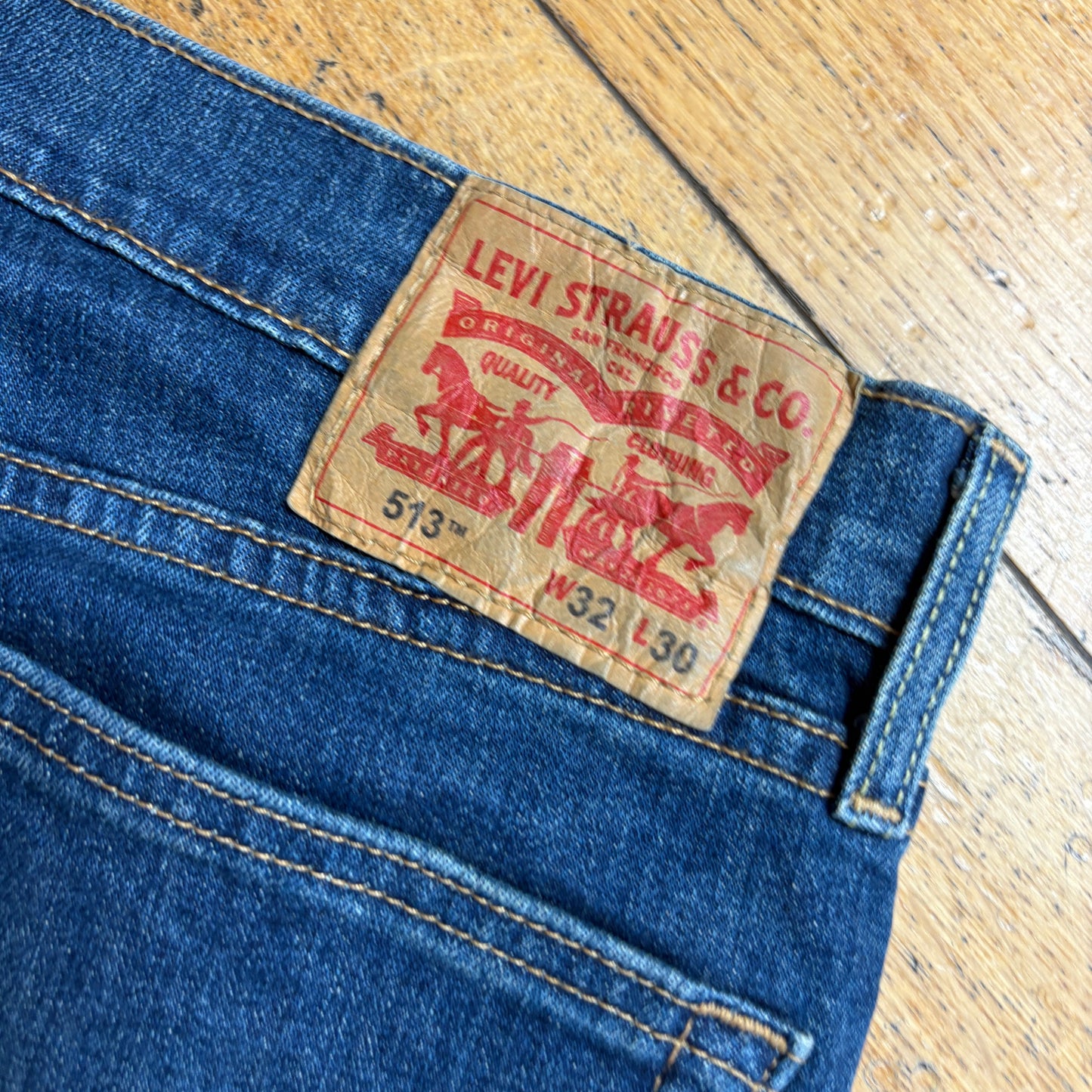 Vintage Levis 513 Straight Blue Denim Jeans - 32