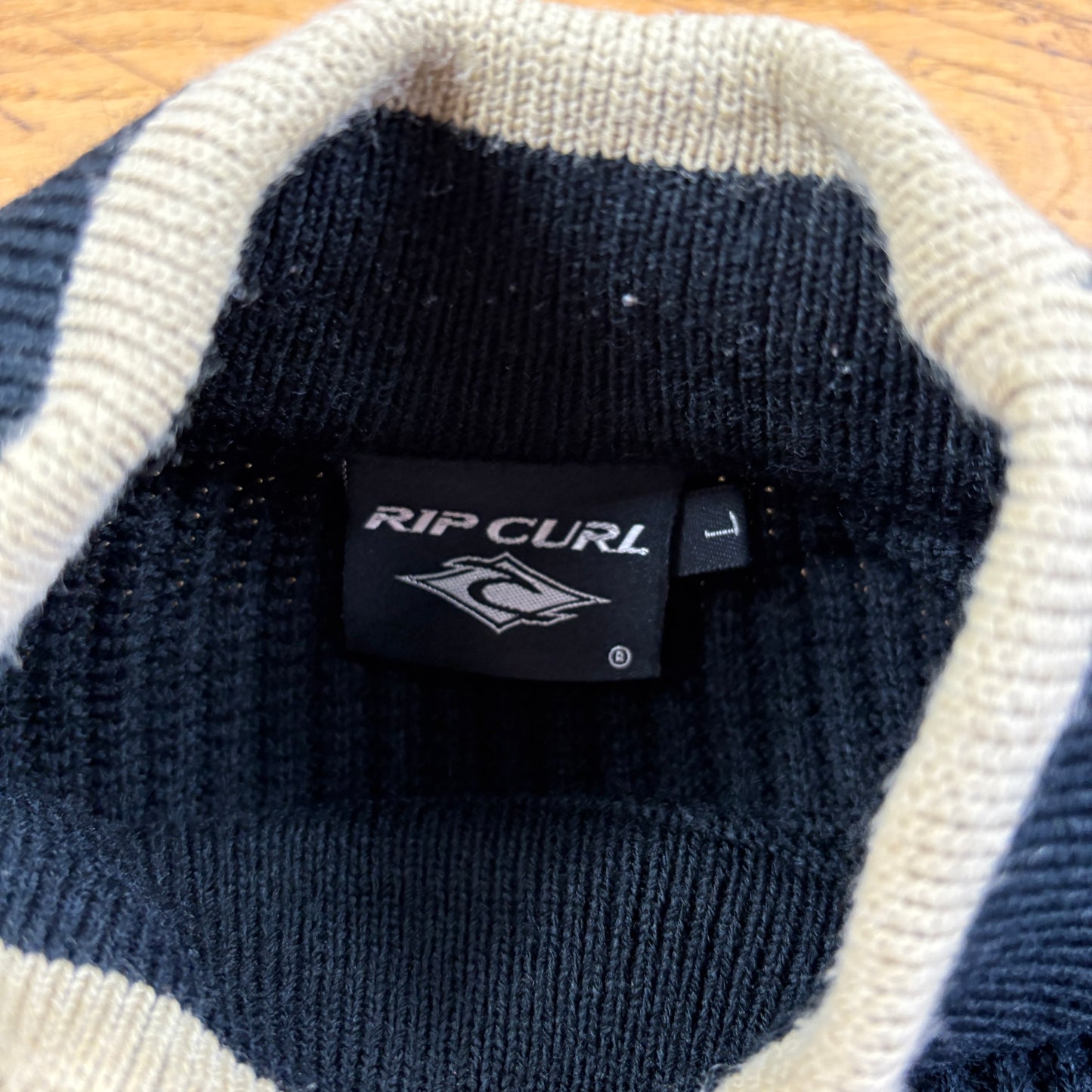 Vintage Rip Curl Black Knit Surfwear Embroidered Sweatshirt - L