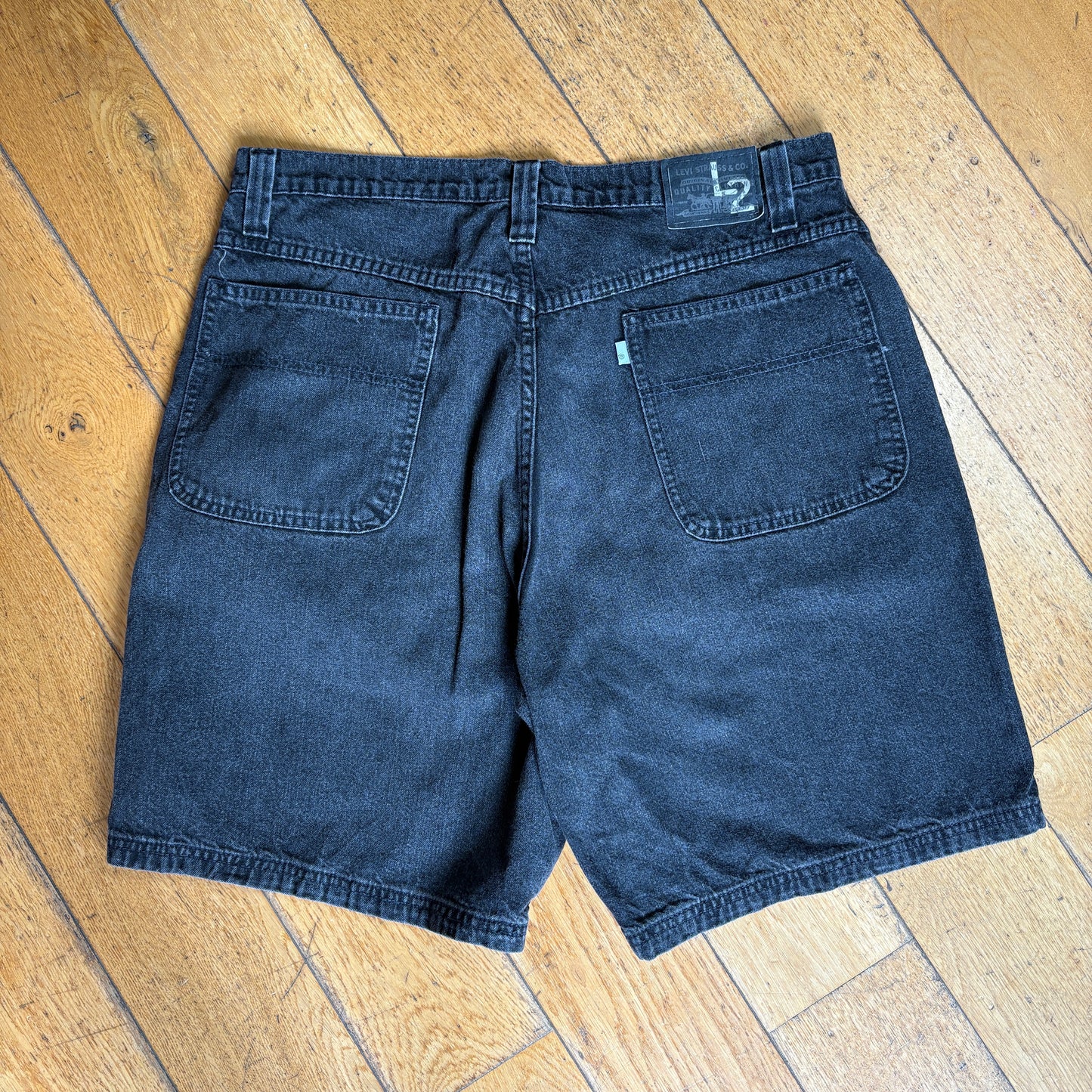 Vintage Levis L2 Rare Baggy Black Denim Shorts - 36
