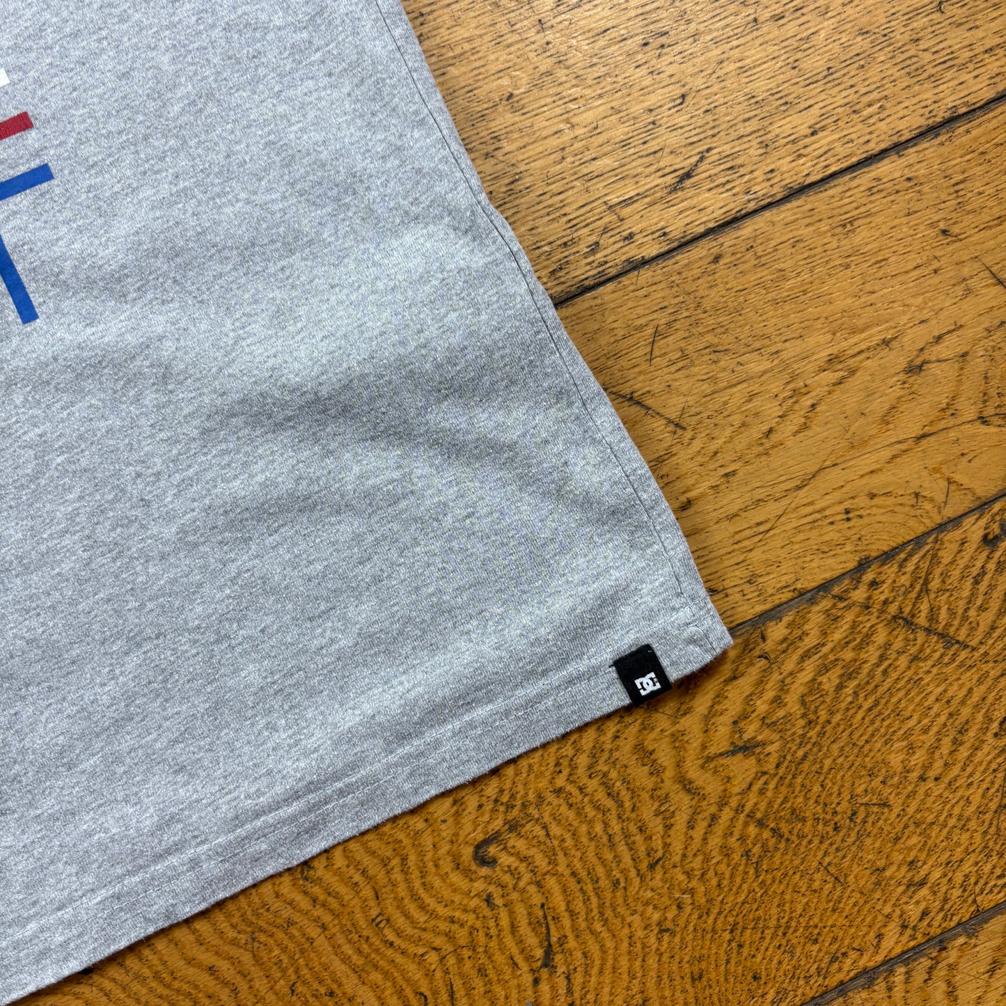 Vintage DC Grey Skate Graphic T-Shirt - L