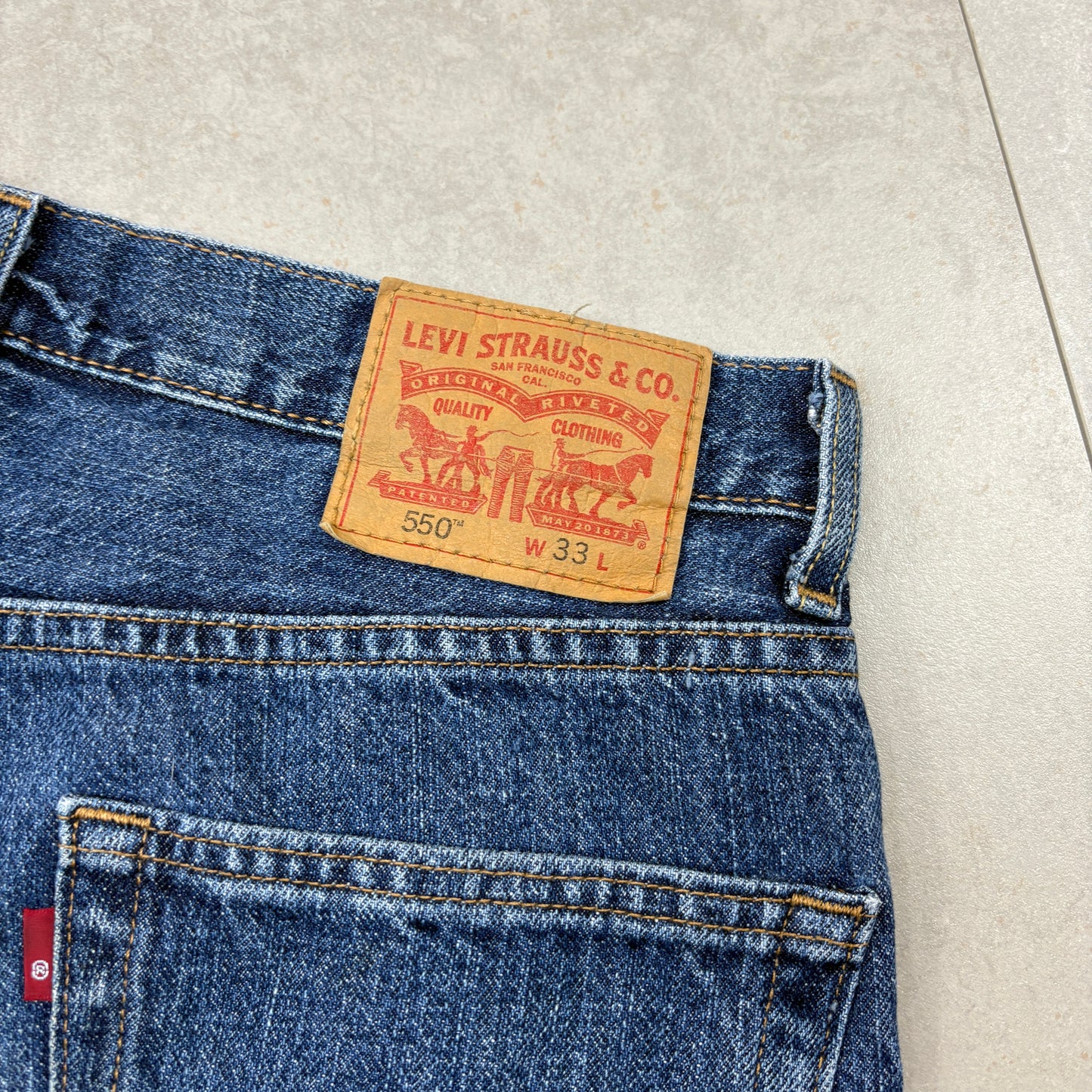 Vintage Levis 550 Baggy Blue Denim Shorts - 33
