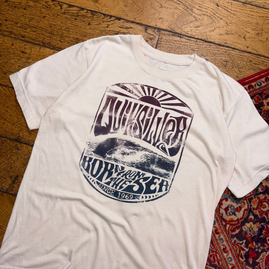 Vintage Quiksilver Cream Surfwear Graphic T-Shirt - XS
