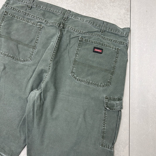 Vintage Dickies Workwear Carpenter Green Khaki Baggy Shorts - 42