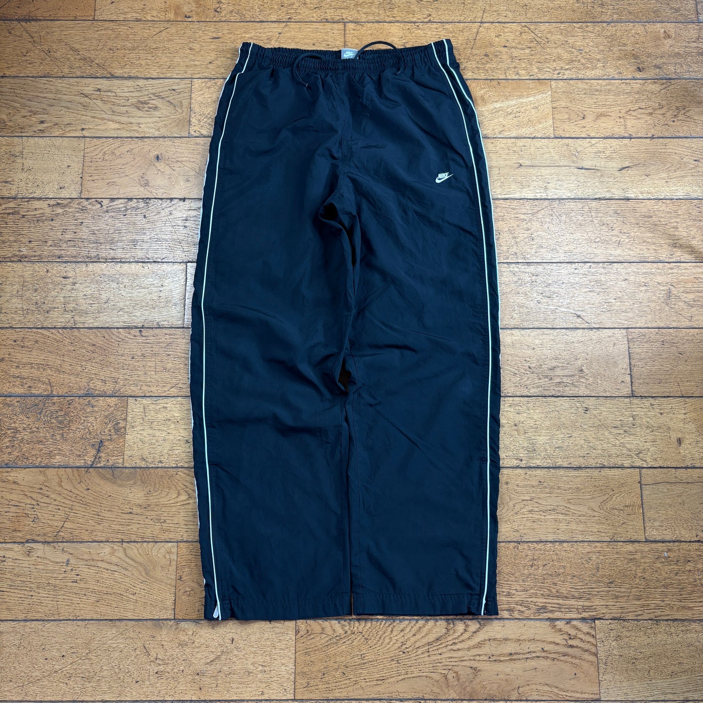 Vintage Nike Black Baggy Tracksuit Sweatpants Track Pants Bottoms - L