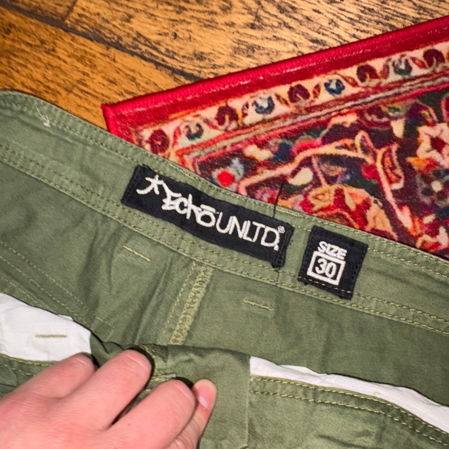 Vintage Ecko Unltd Green Cargo Y2K Hip Hop Baggy Jeans Shorts Jorts - 32