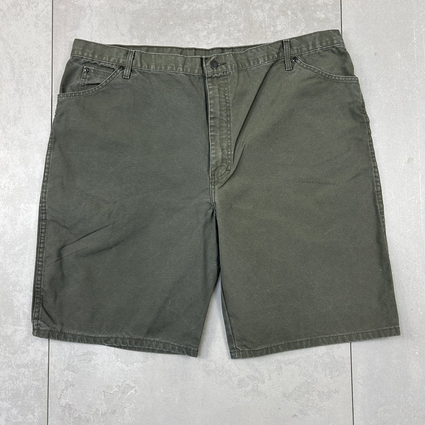 Vintage Dickies Workwear Carpenter Baggy Khaki Green Shorts - 42