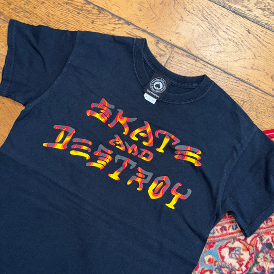 Vintage Thrasher Black Skate Graphic T-Shirt - XS