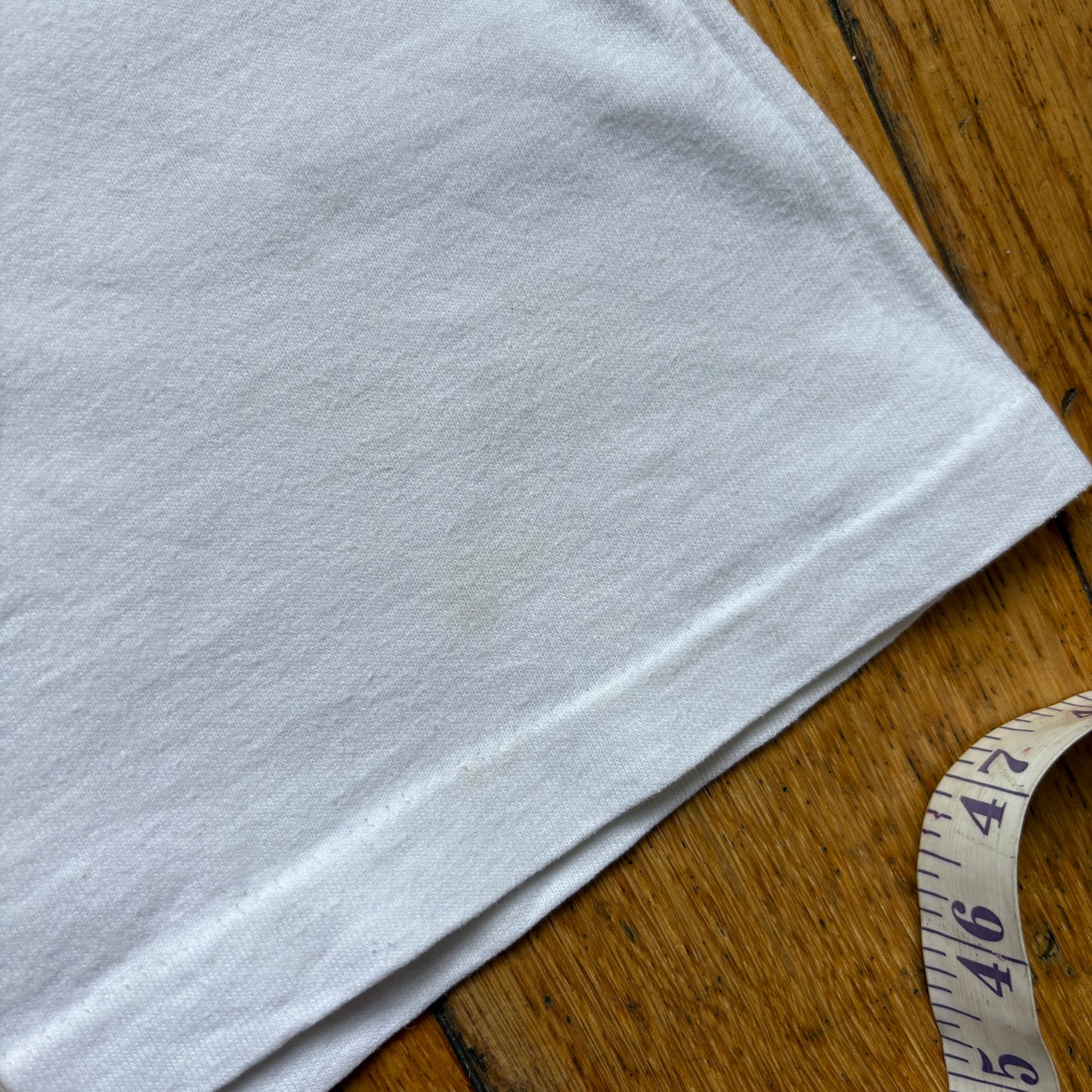 Vintage 90s Single Stitch White Graphic T-Shirt - M
