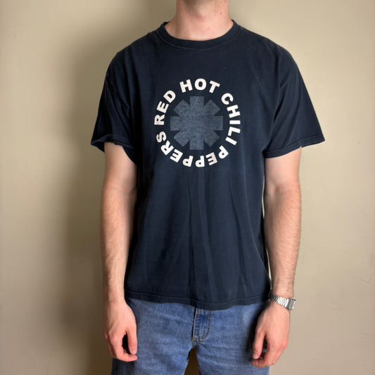 Vintage Red Hot Chilli Peppers Black Band Tee Graphic T-Shirt - L