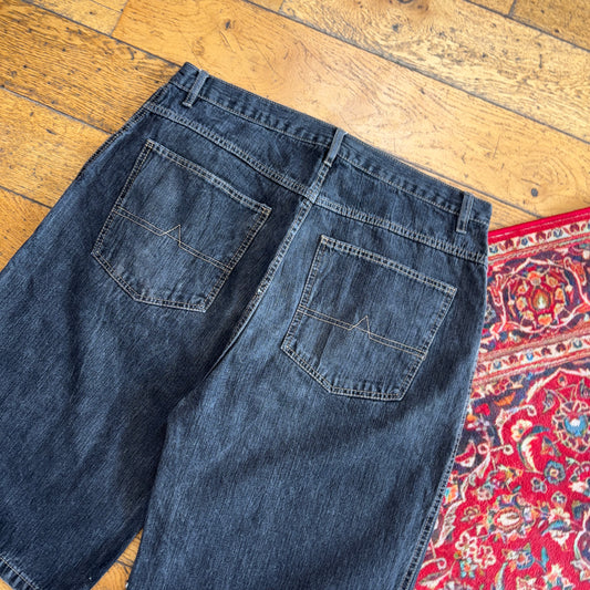 Vintage Bugle Boy Hip Hop Baggy Black Shorts Jorts - 38