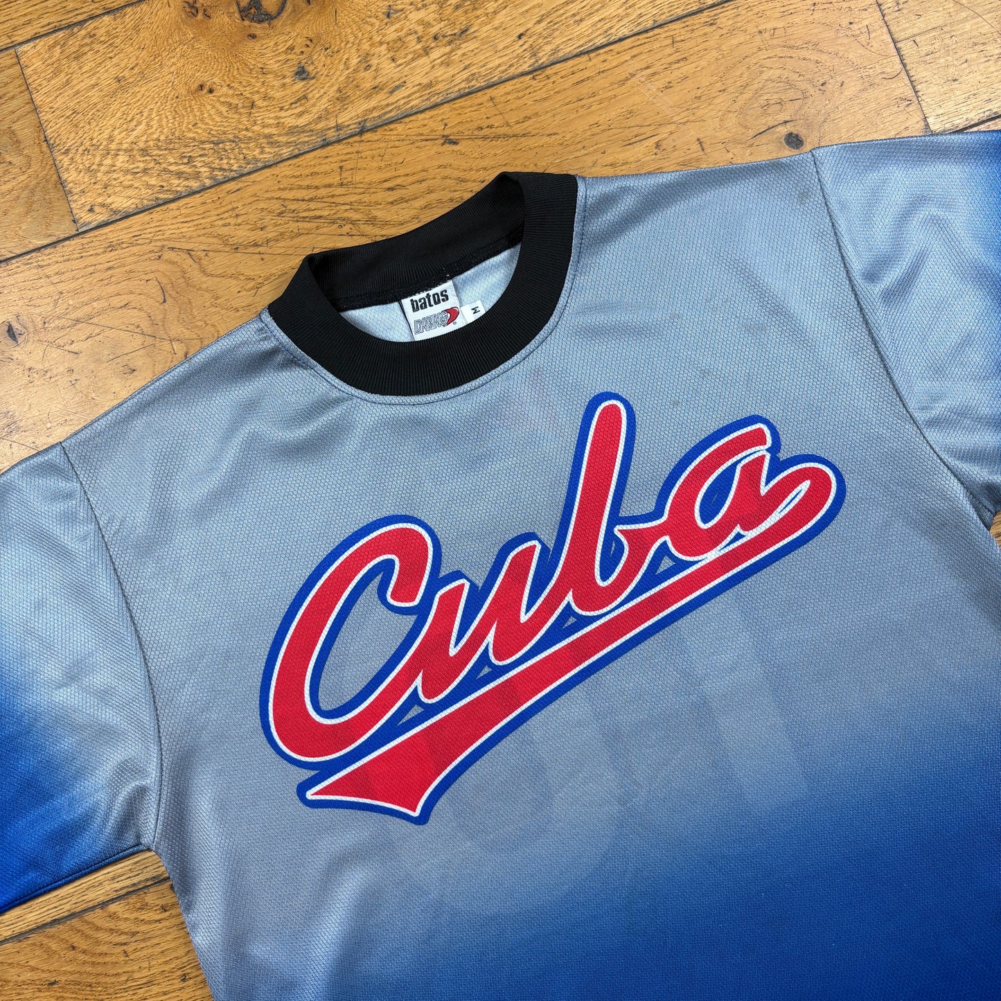 Vintage Cuba Blue Football Sports Graphic T-Shirt - M