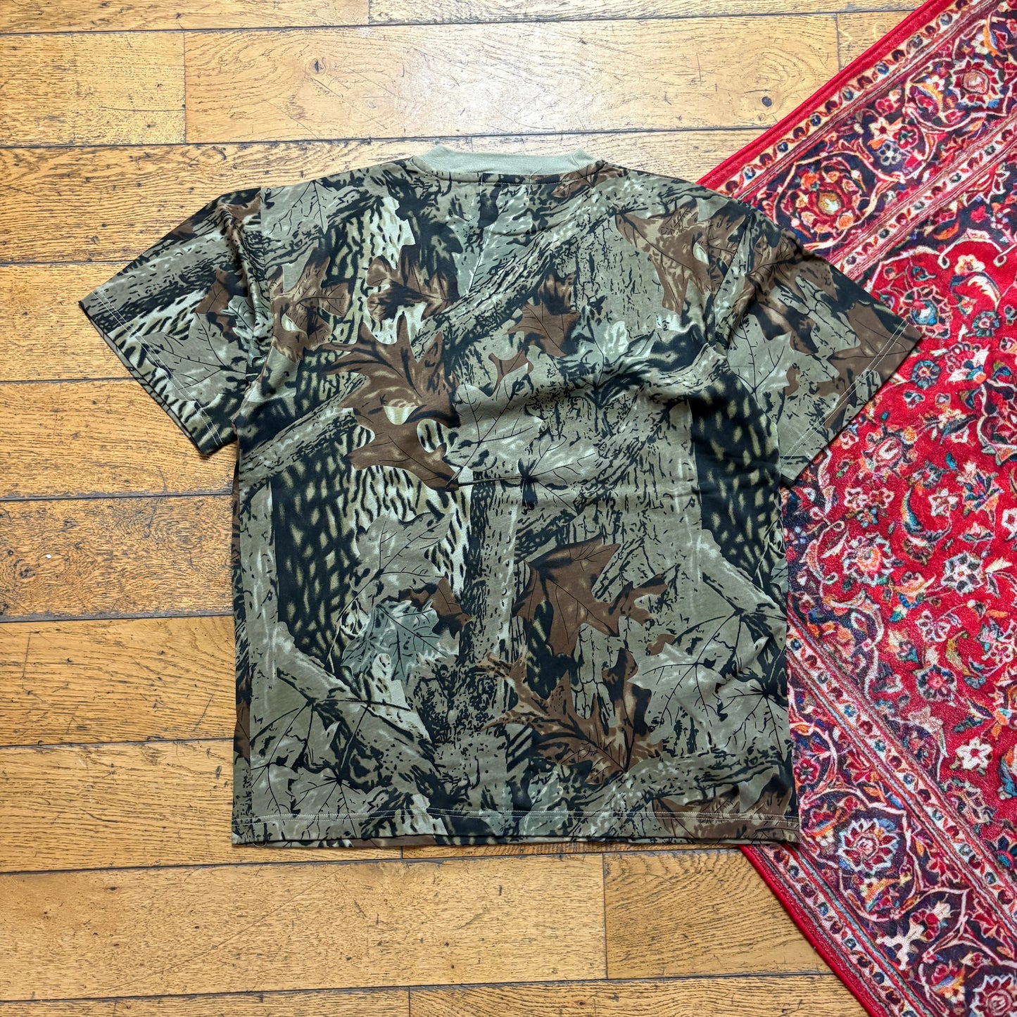Vintage Realtree Camo Green T-Shirt - M
