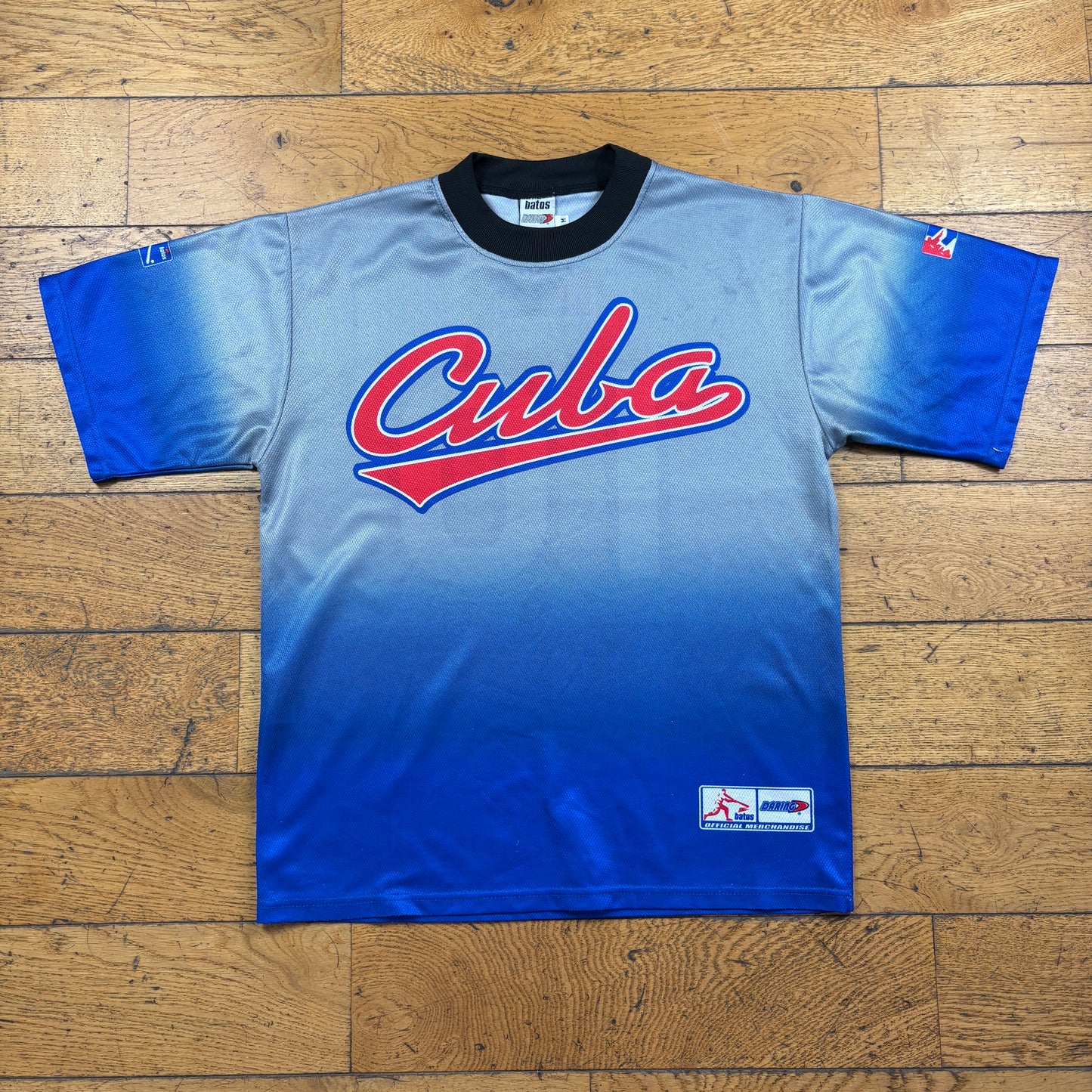 Vintage Cuba Blue Football Sports Graphic T-Shirt - M