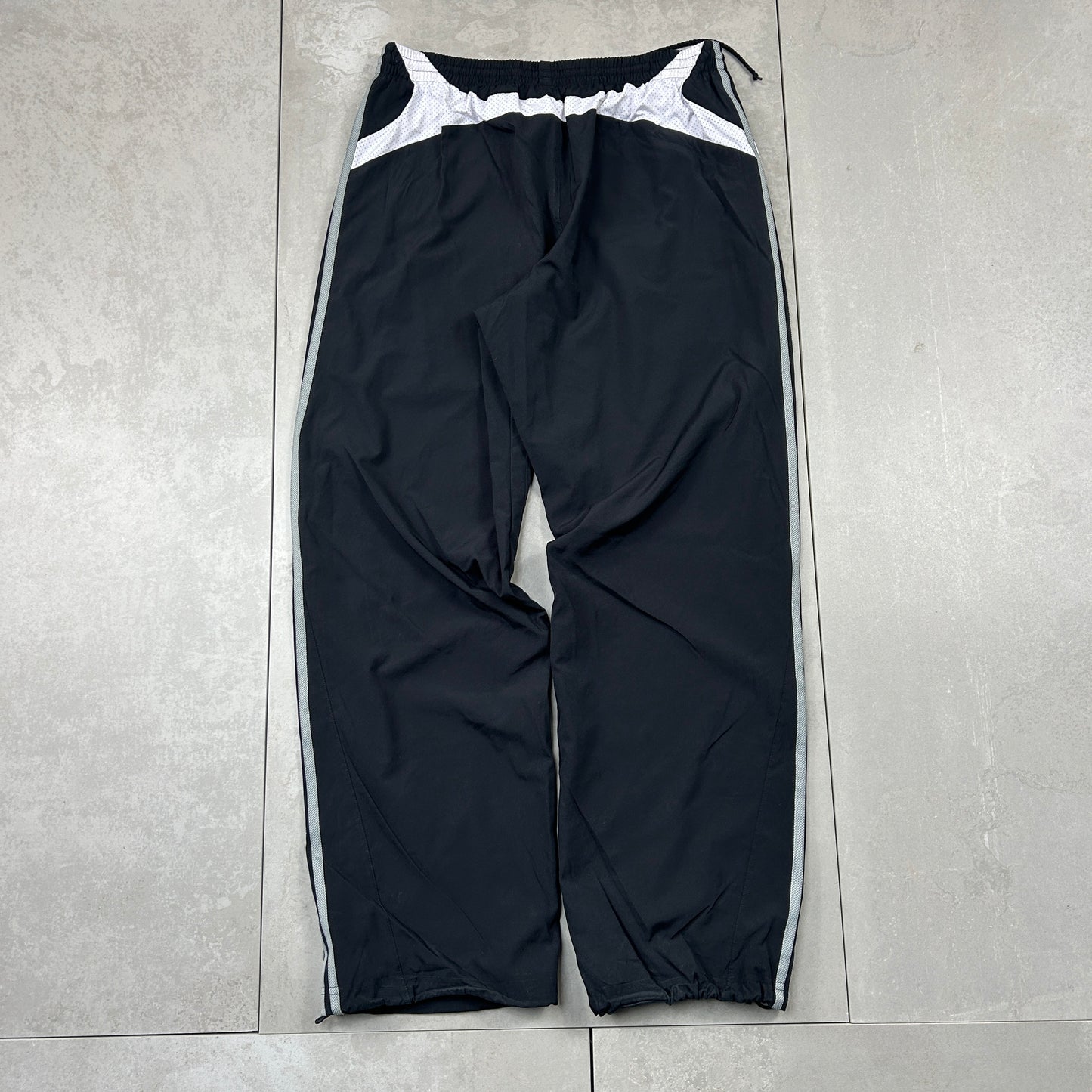 Vintage Adidas Black Baggy Tracksuit Sweatpants Track Pants Bottoms - L