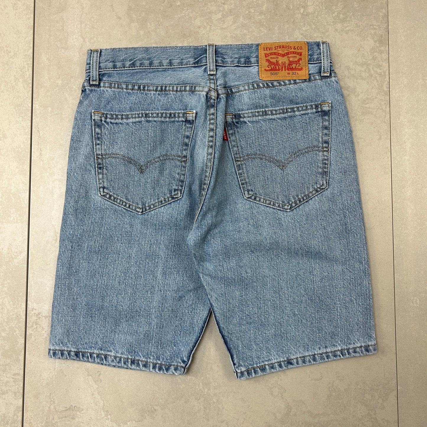 Vintage Levis 505 Blue Baggy Denim Shorts - 32