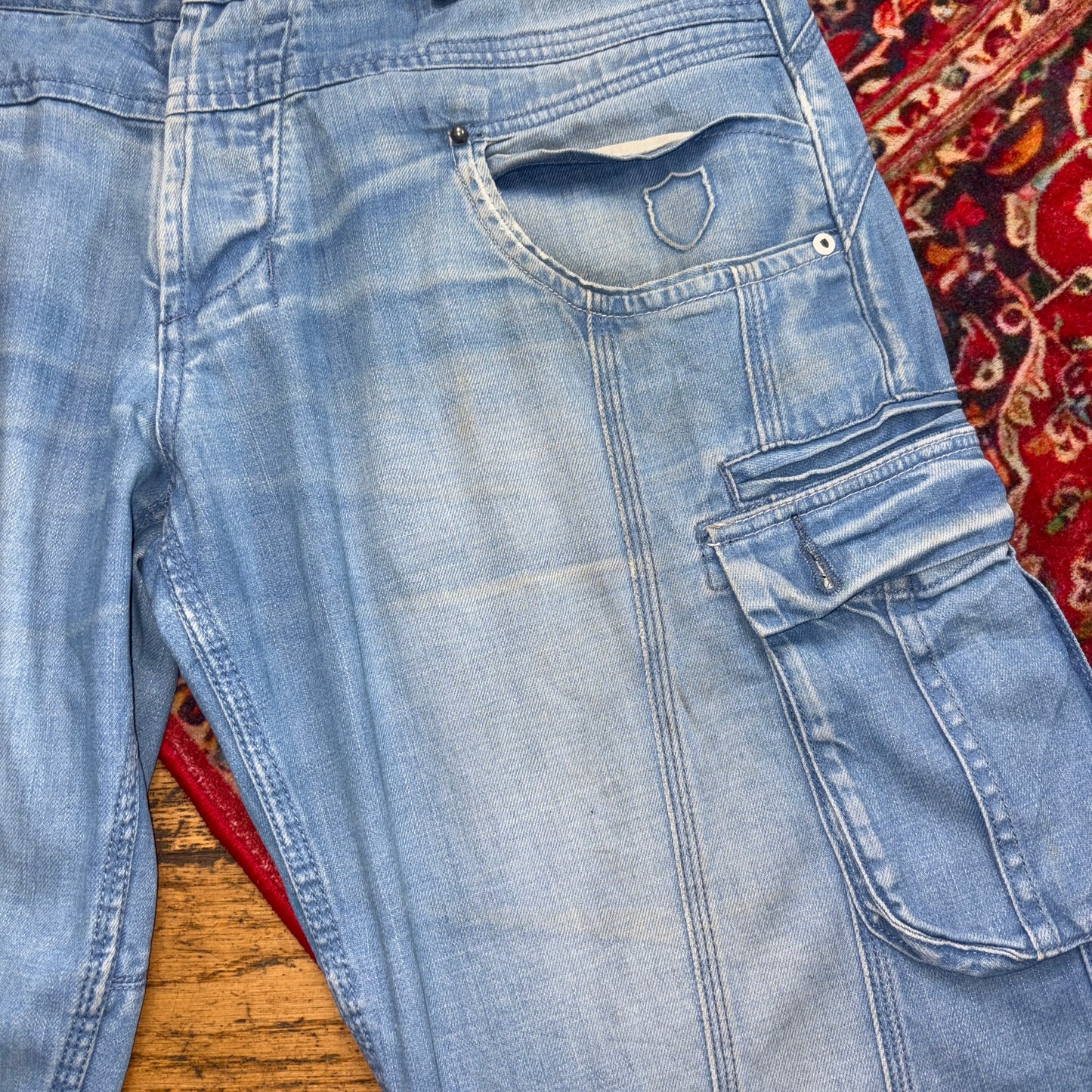 Vintage 883 Police Blue Cargo Embroidered Y2K Hip Hop Jeans Shorts Jorts - 38