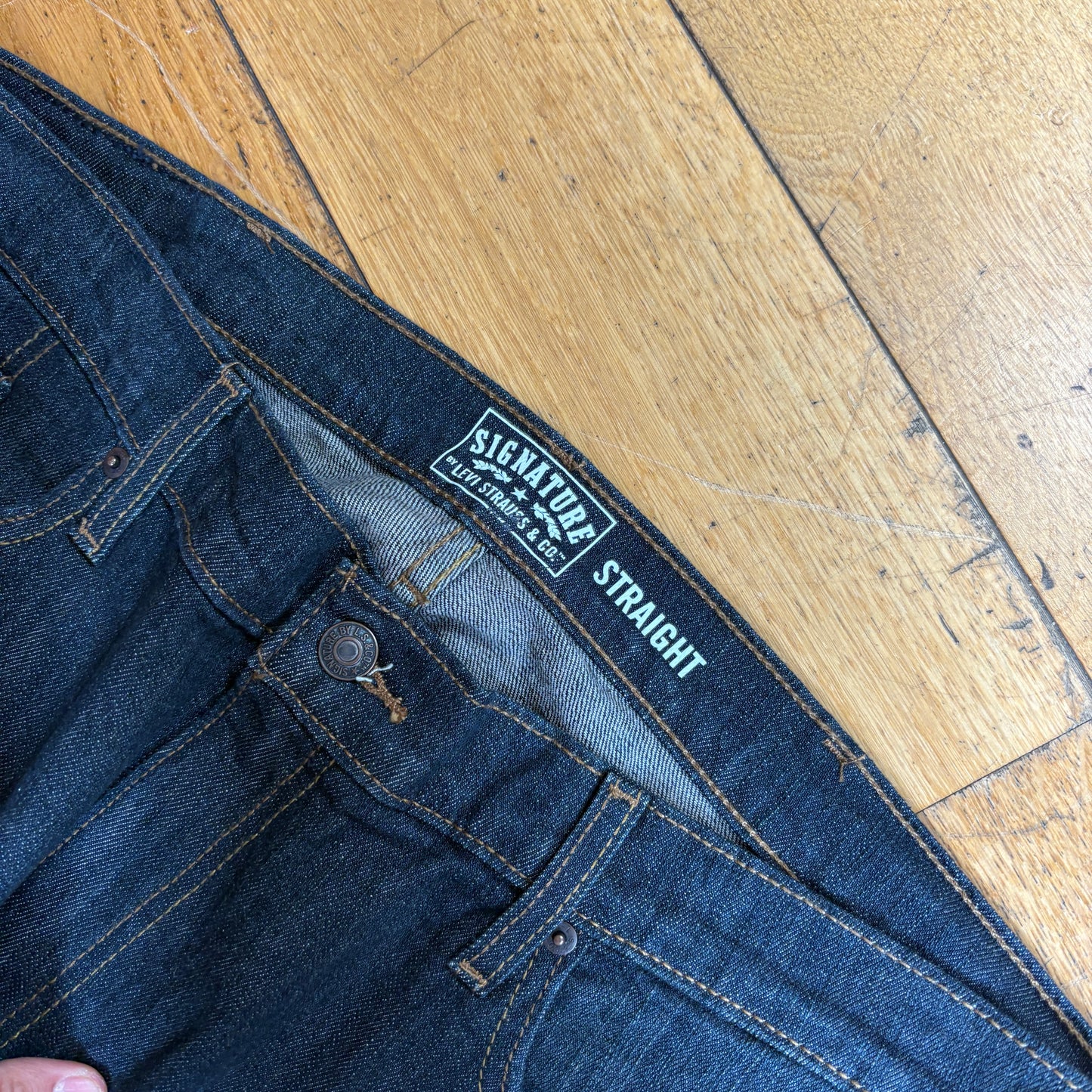 New Levis Baggy Straight Dark Blue Denim Jeans - 38