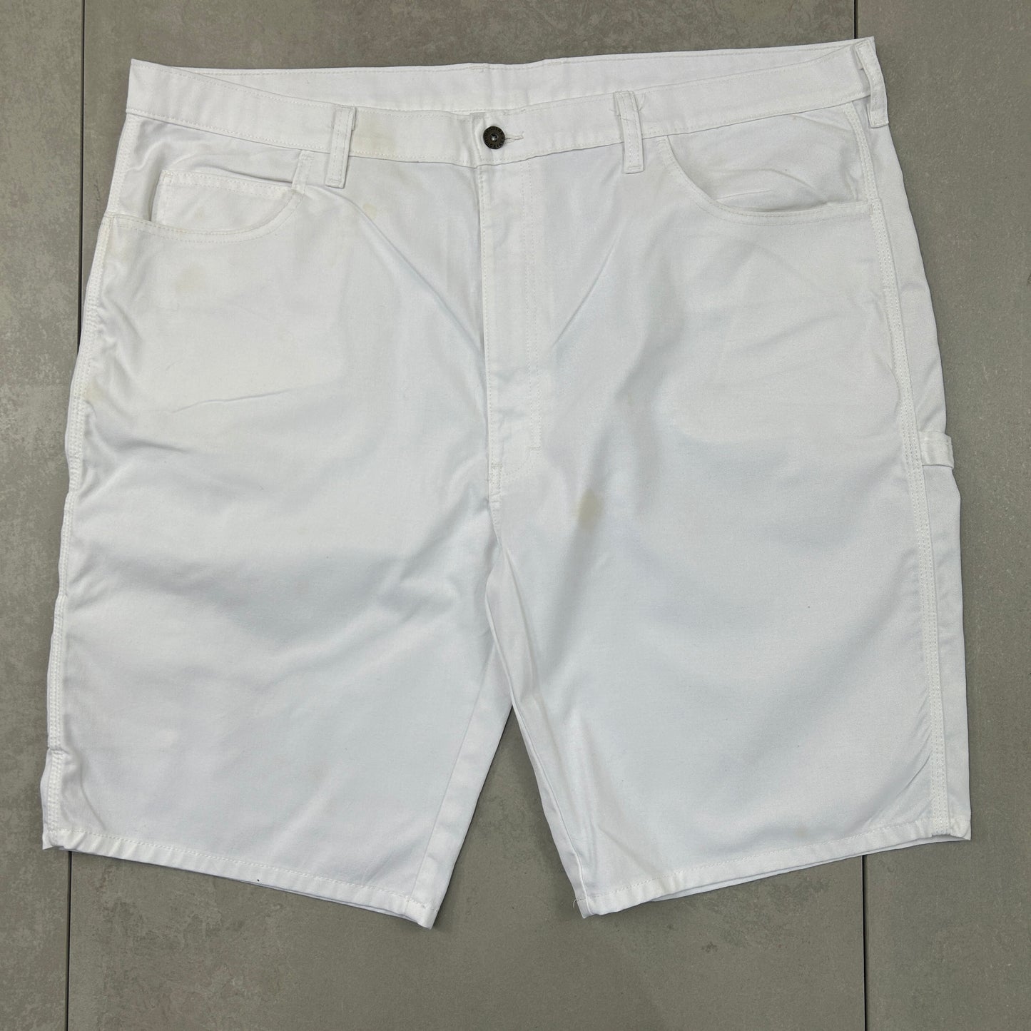 Vintage Dickies Workwear White Carpenter Baggy Shorts - 44