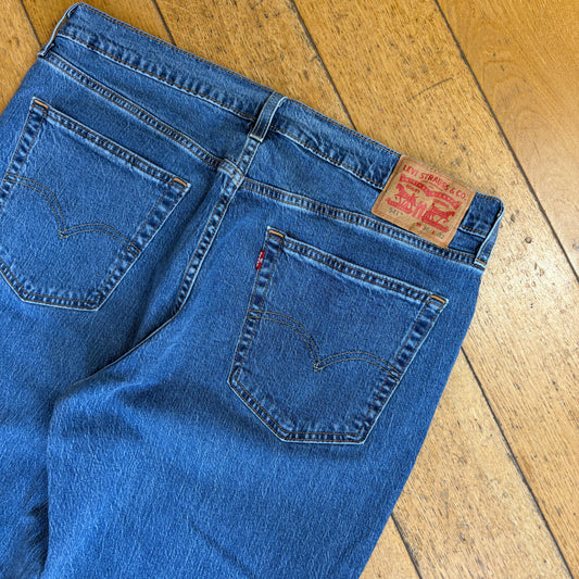 Vintage Levis 541 Straight Blue Denim Jeans - 36