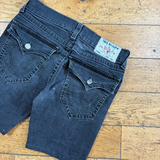 Vintage True Religion Black Embroidered Y2K Shorts Jorts - 34