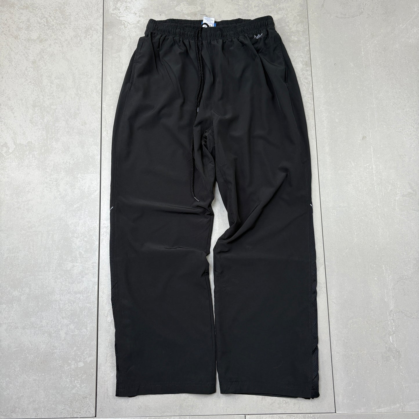 Vintage Reebok Black Baggy Tracksuit Sweatpants Track Pants Bottoms - L