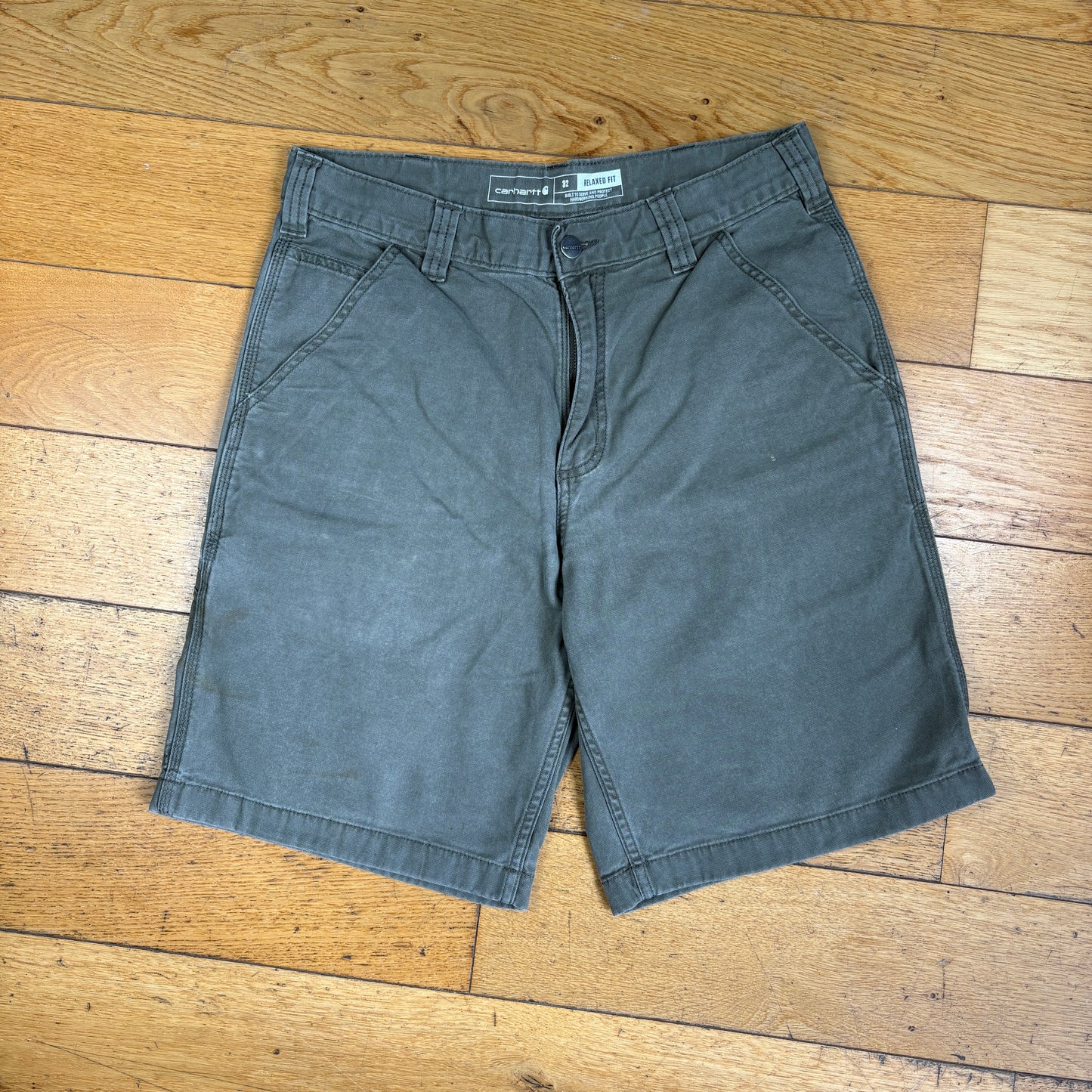 Vintage Carhartt Khaki Green Workwear Baggy Carpenter Shorts - 32