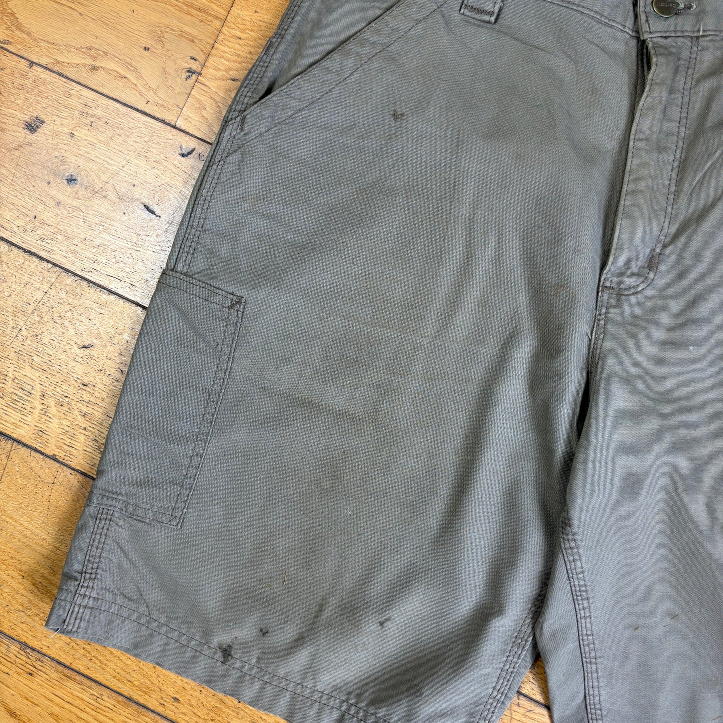 Vintage Carhartt Brown Workwear Baggy Carpenter Shorts - 36