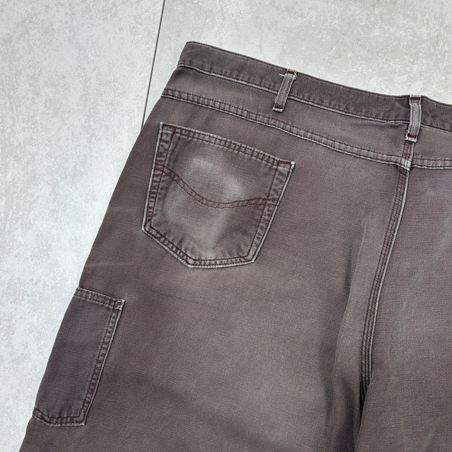 Vintage Carhartt Workwear Baggy Brown Carpenter Shorts - 48