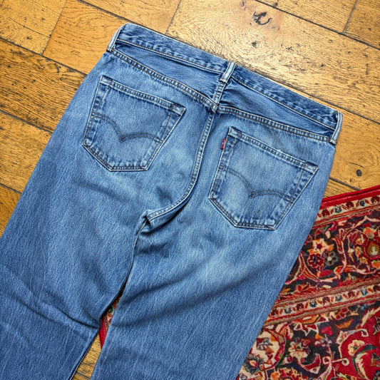 Vintage Levis Straight Blue Denim Jeans - 33R