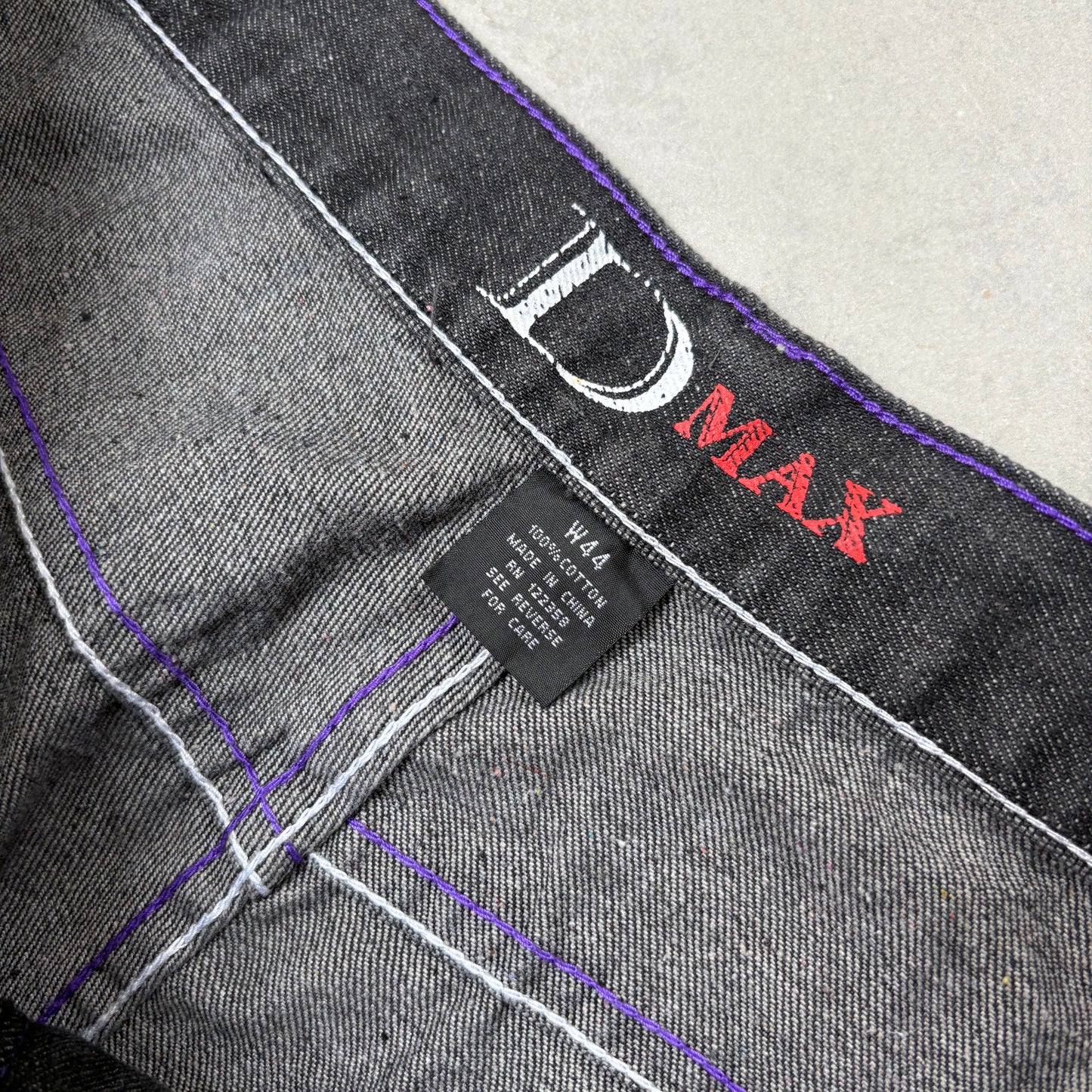 Vintage Embroidered Hip Hop Black Baggy Shorts Jorts - 42