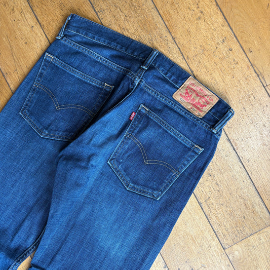 Vintage Levis 513 Straight Blue Denim Jeans - 32