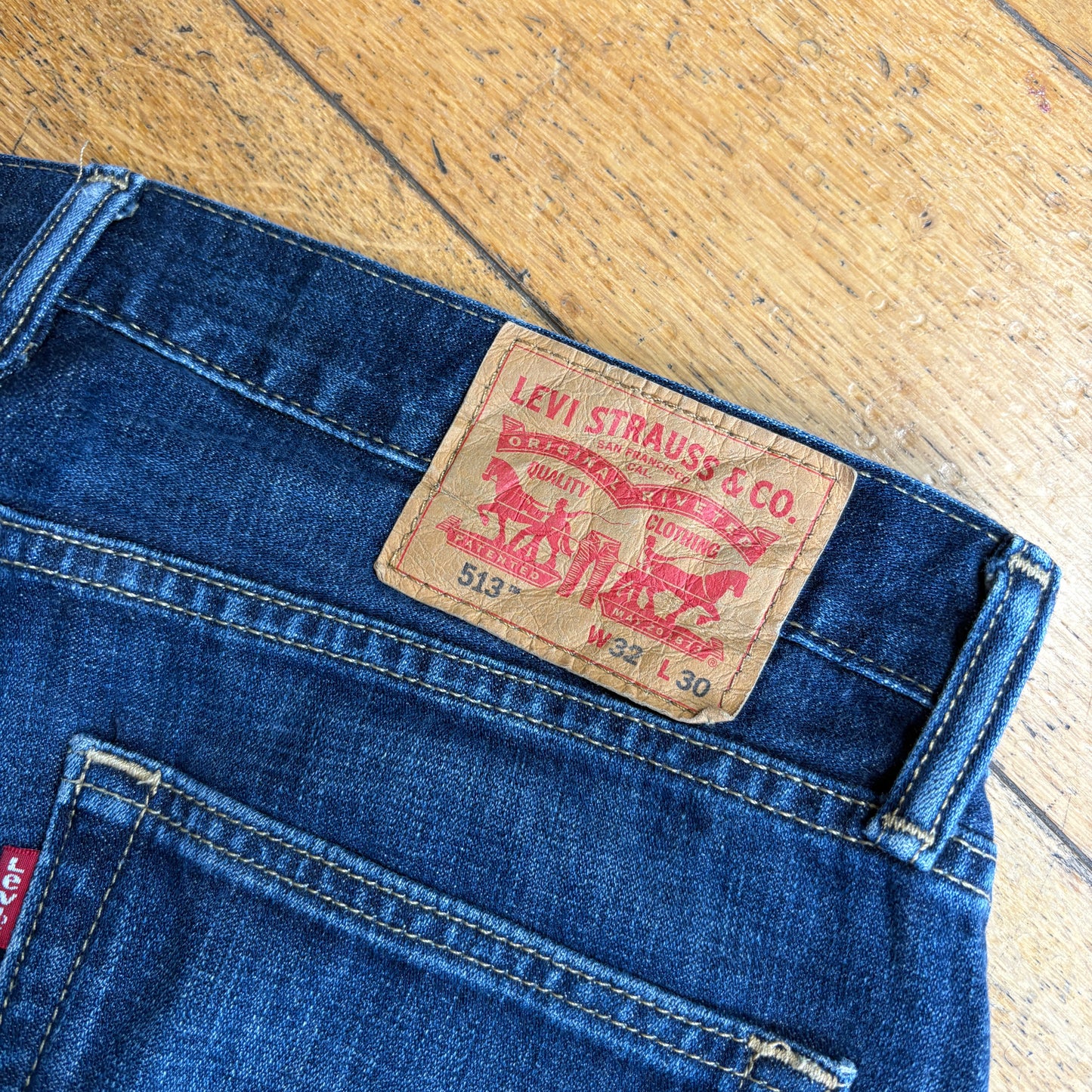 Vintage Levis 513 Straight Blue Denim Jeans - 32