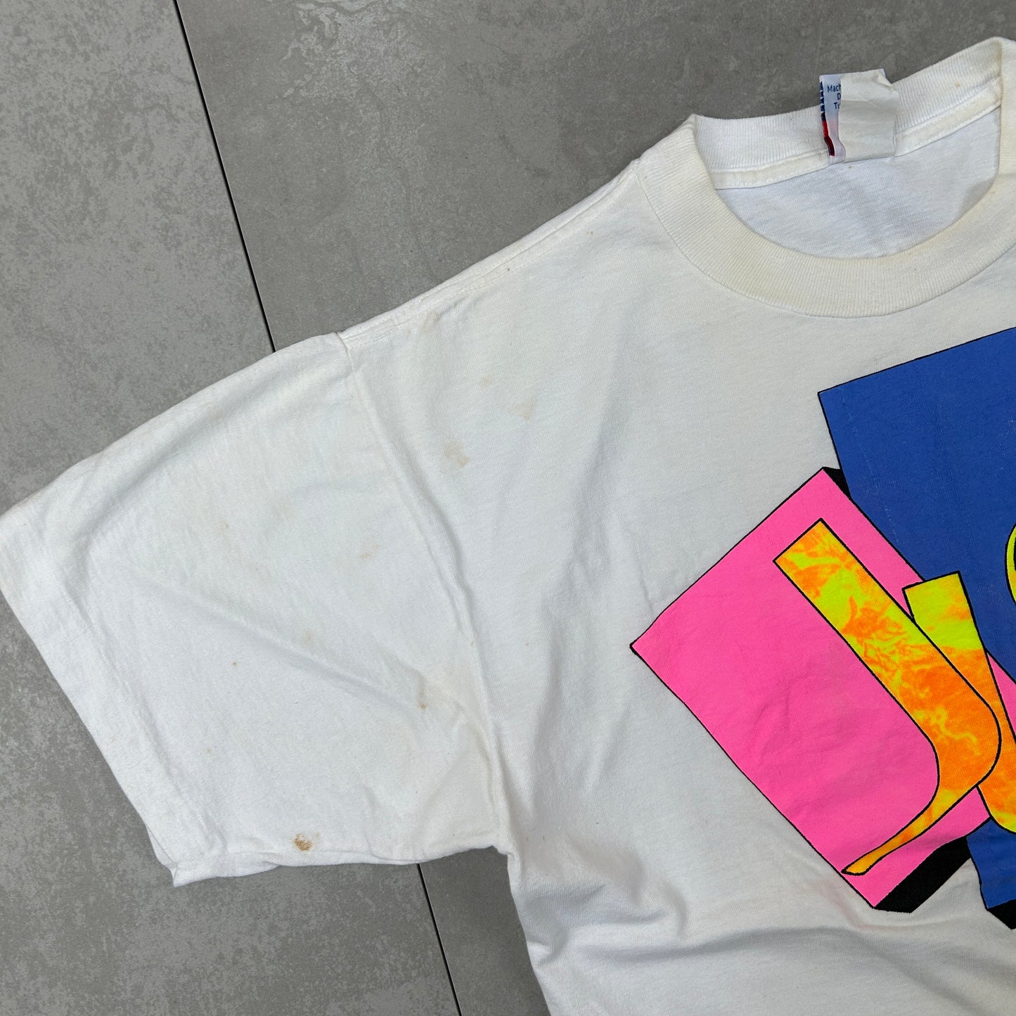 Vintage 1990 Single Stitch Graphic White T-Shirt - M