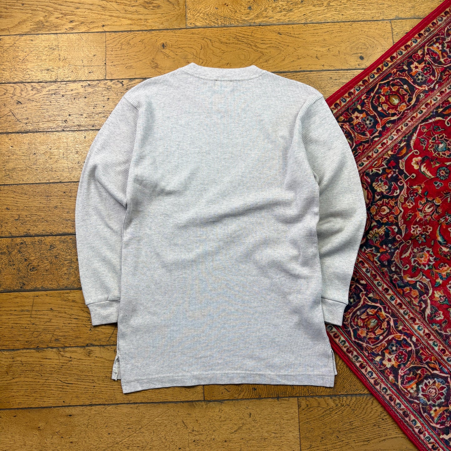 Vintage 90s Grey Long Sleeve Graphic T-Shirt - XS