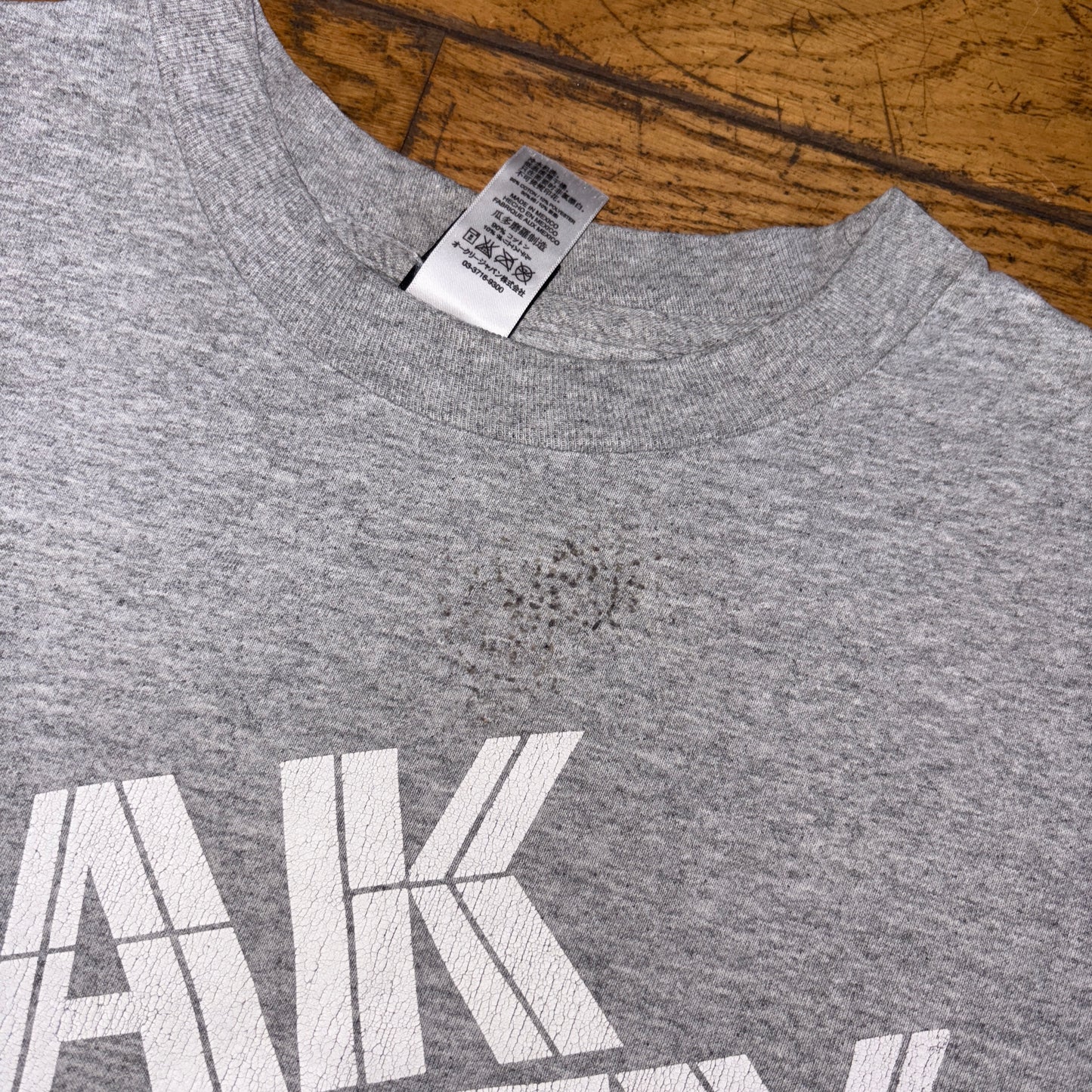 Vintage Oakley Grey Y2K Graphic T-Shirt - S