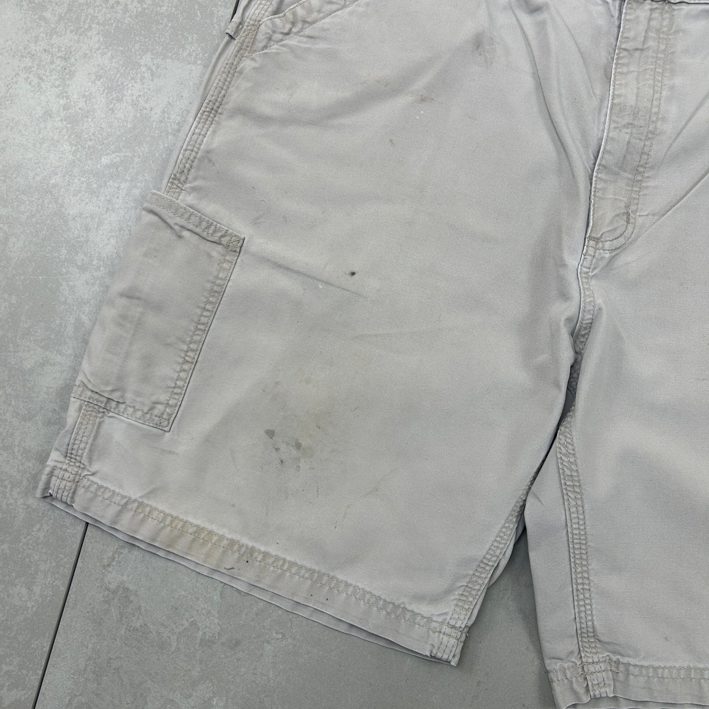 Vintage Carhartt Workwear Baggy Cream Carpenter Shorts - 40