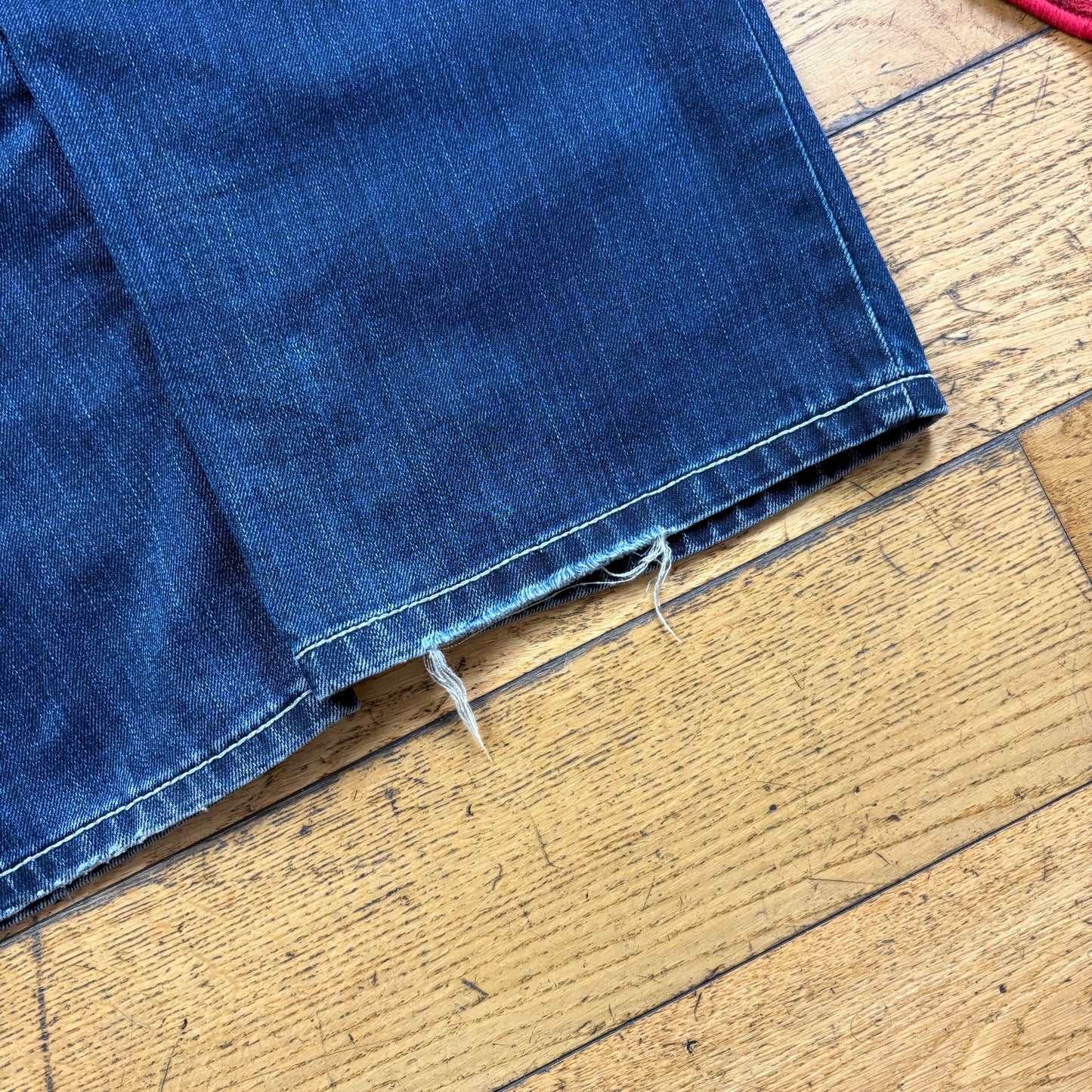 Vintage Blue Embroidered Y2K Hip Hop Baggy Jeans - 38