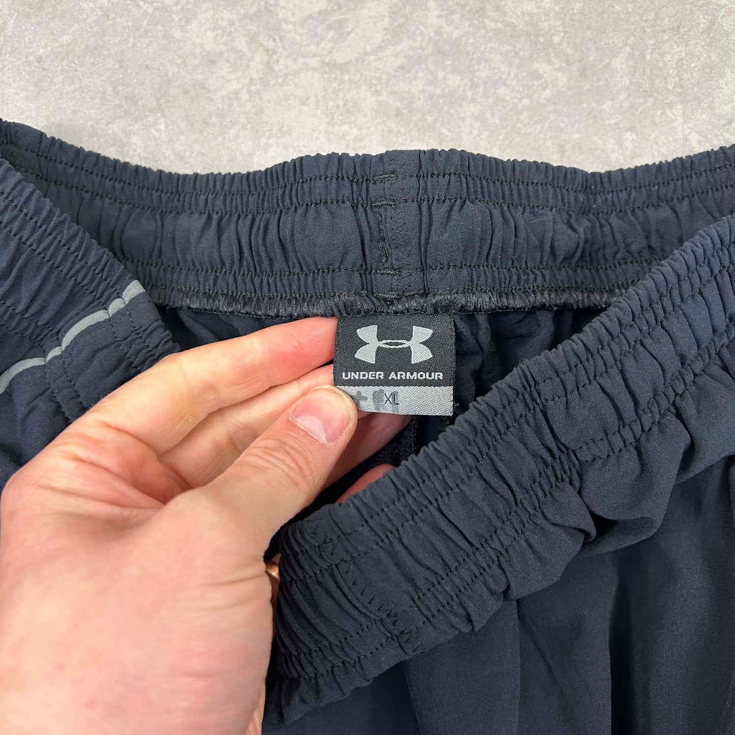 Vintage Under armour Black Baggy Tracksuit Sweatpants Track Pants Bottoms - M