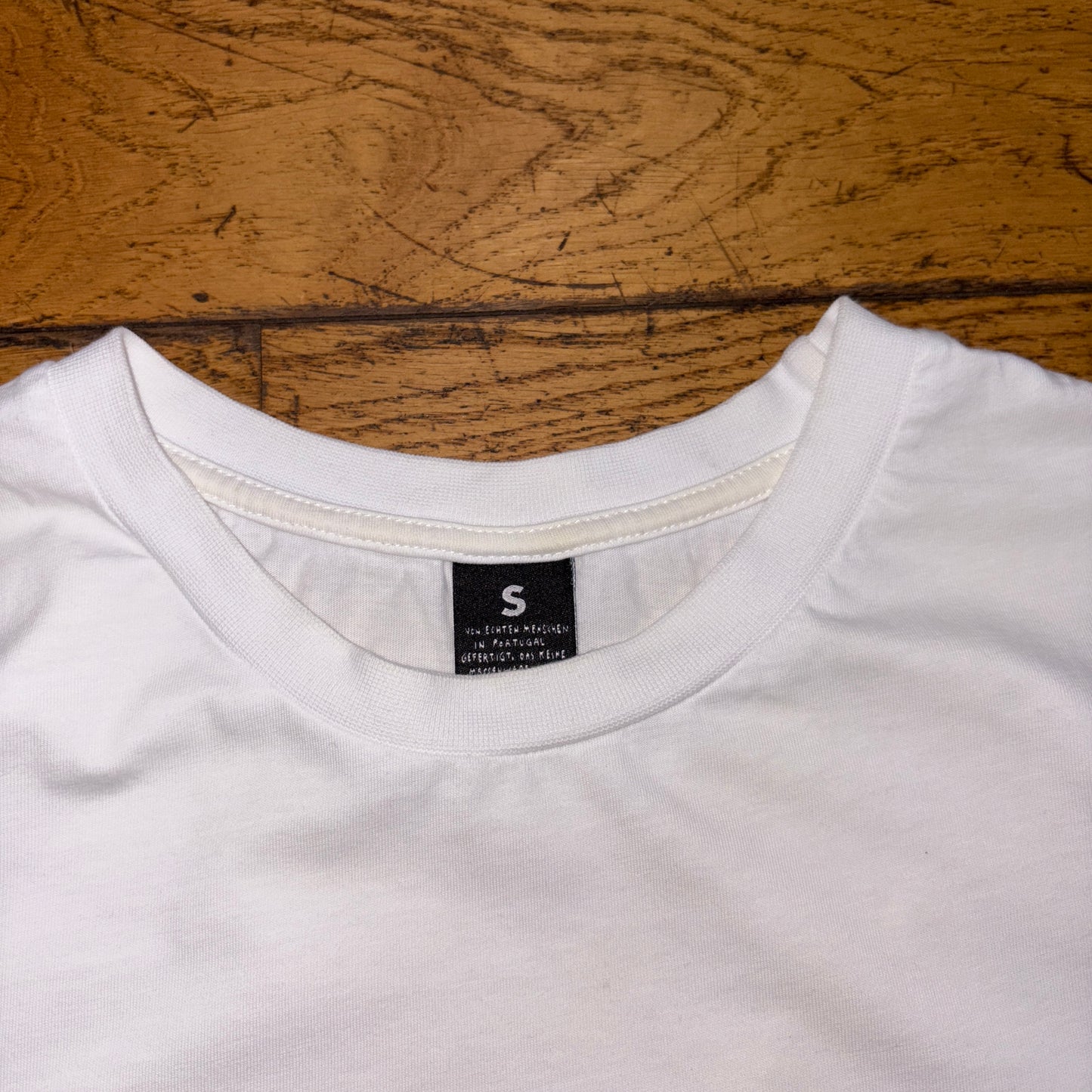 Vintage White Graphic T-Shirt - S
